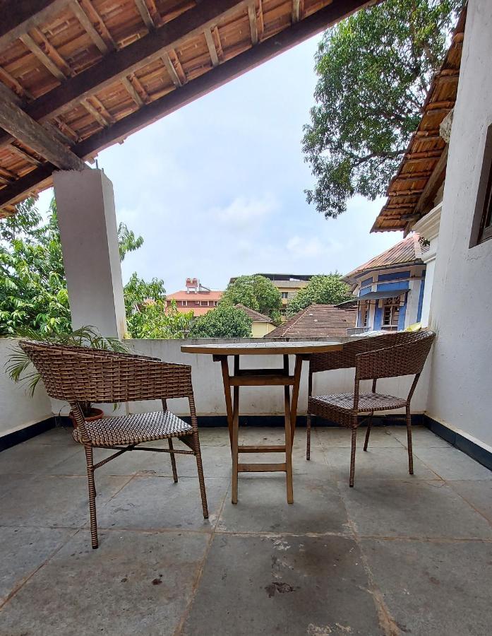 The Old Quarter Hostel Panaji Exterior photo